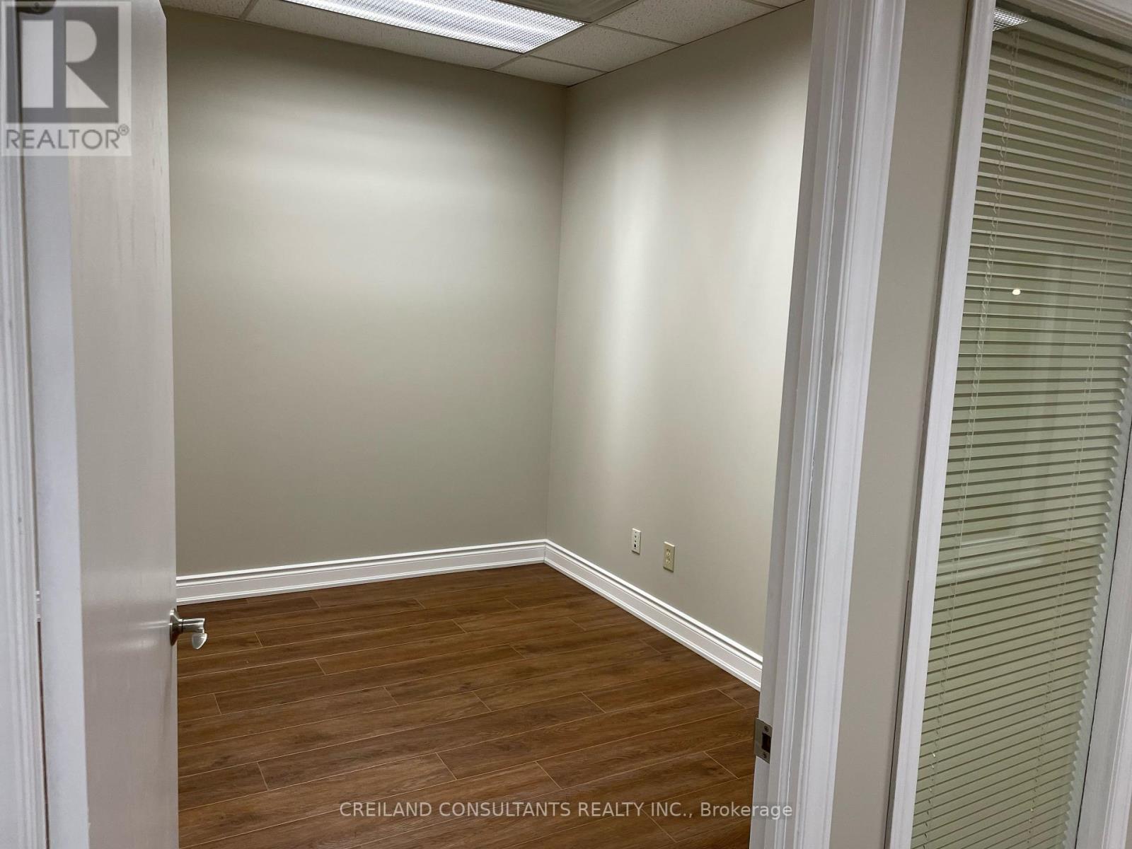 Room B - 234 Eglinton Avenue E Property Photo 6