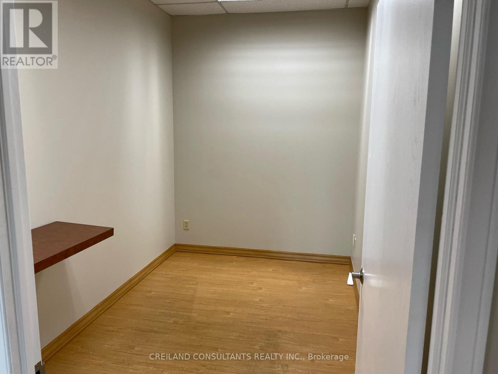 Room B - 234 Eglinton Avenue E Property Photo 8