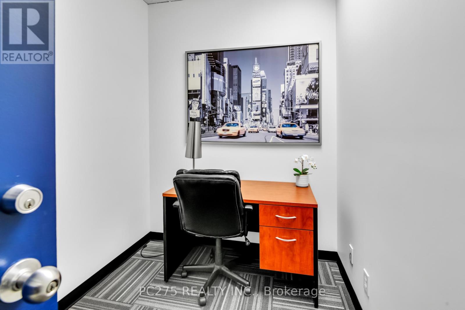 Floor11 - 120 Eglinton Avenue E Property Photo 23