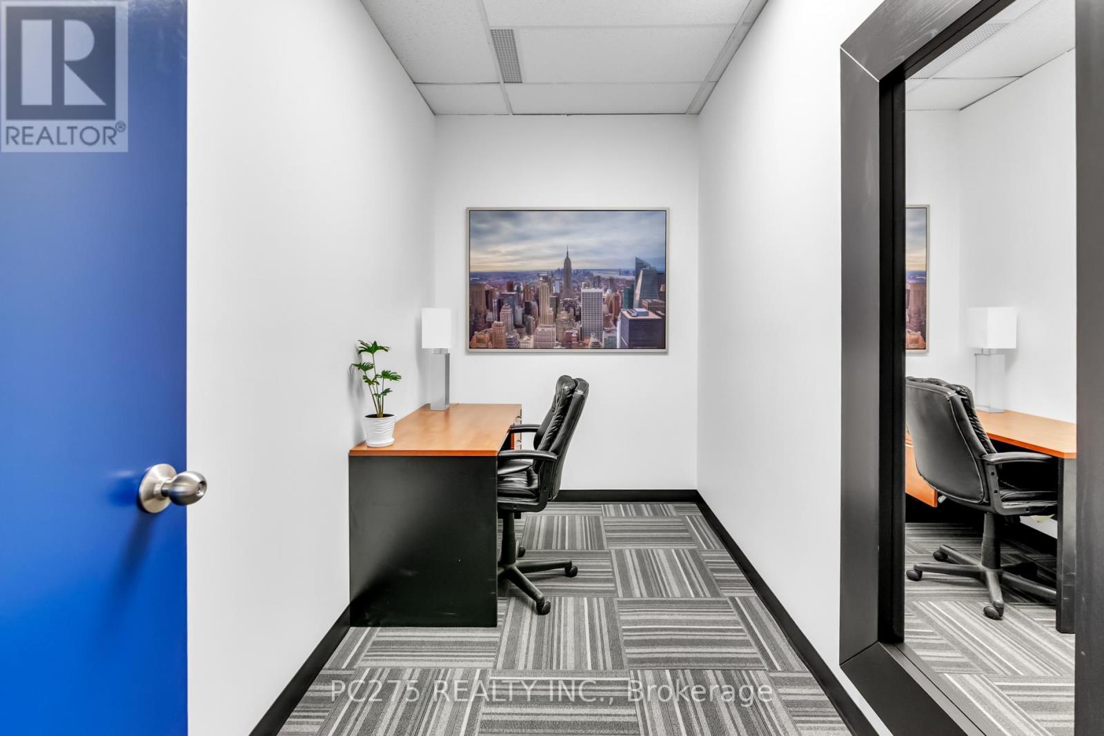 Floor11 - 120 Eglinton Avenue E Property Photo 27