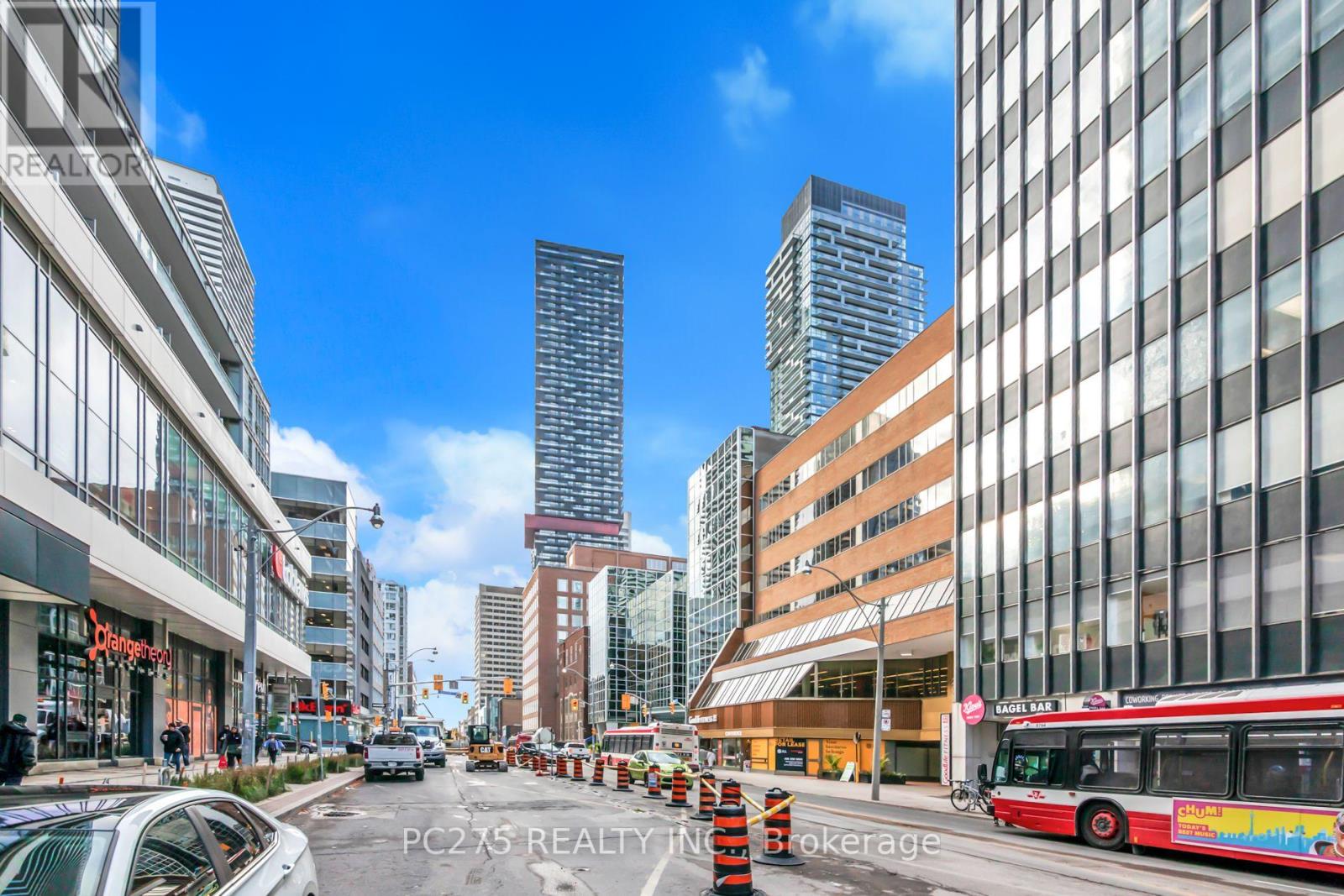 Floor11 - 120 Eglinton Avenue E Property Photo 34