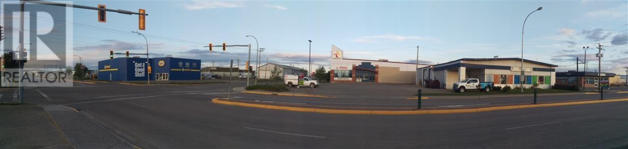 10020 93 Avenue Property Photo 10
