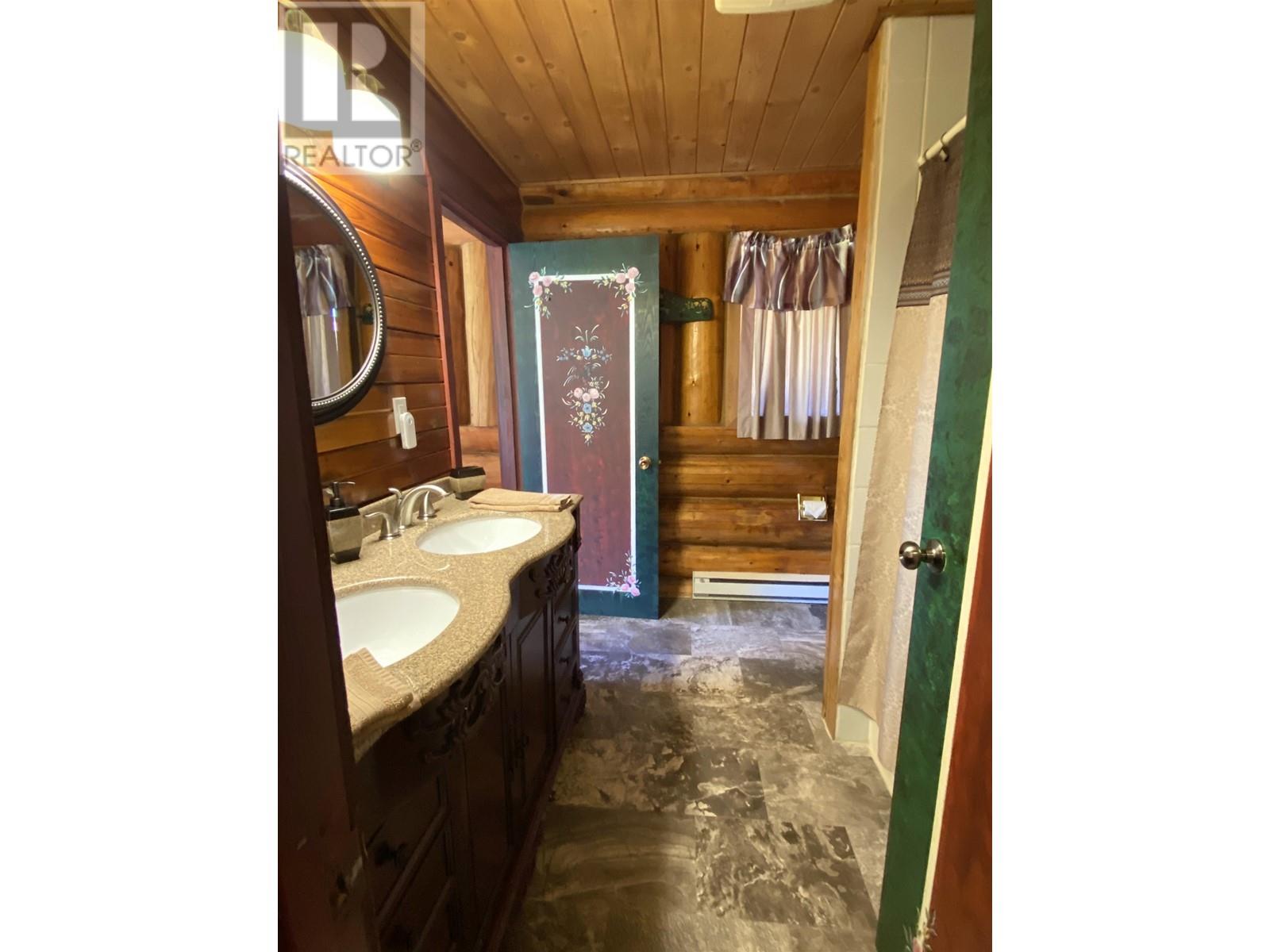 19345 S 5 Highway Property Photo 15