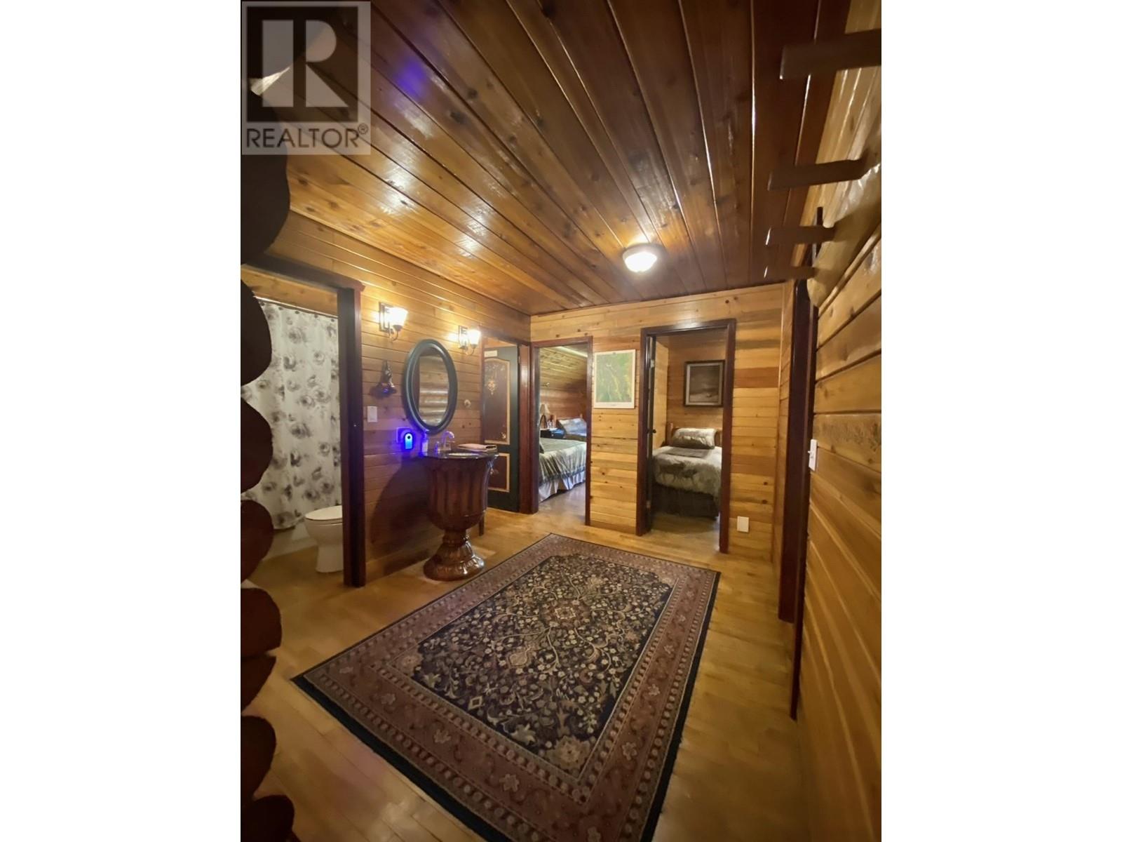 19345 S 5 Highway Property Photo 18