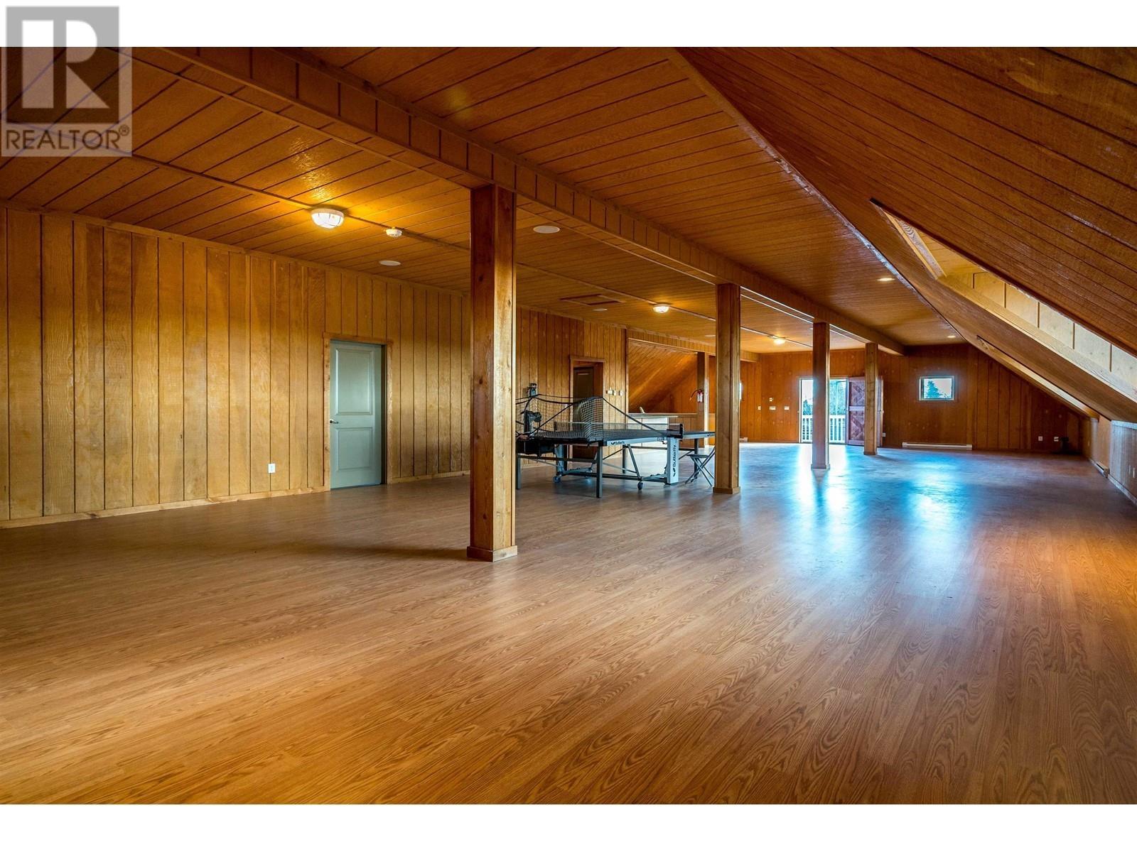 B 12611 Gilbert Road Property Photo 9