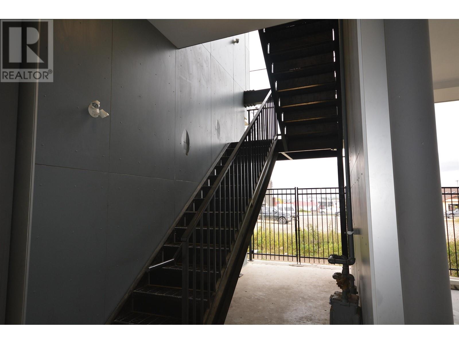 B 10019 103 Avenue Property Photo 10