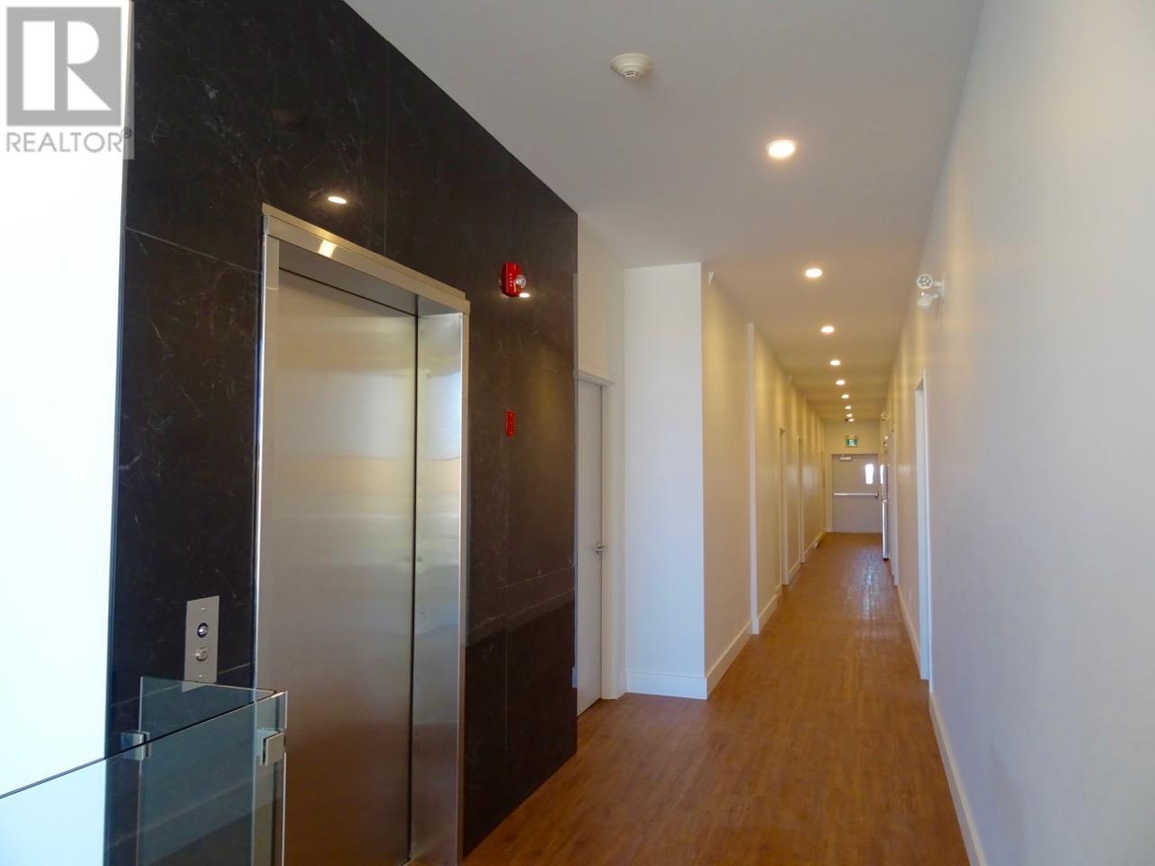 B 10019 103 Avenue Property Photo 13