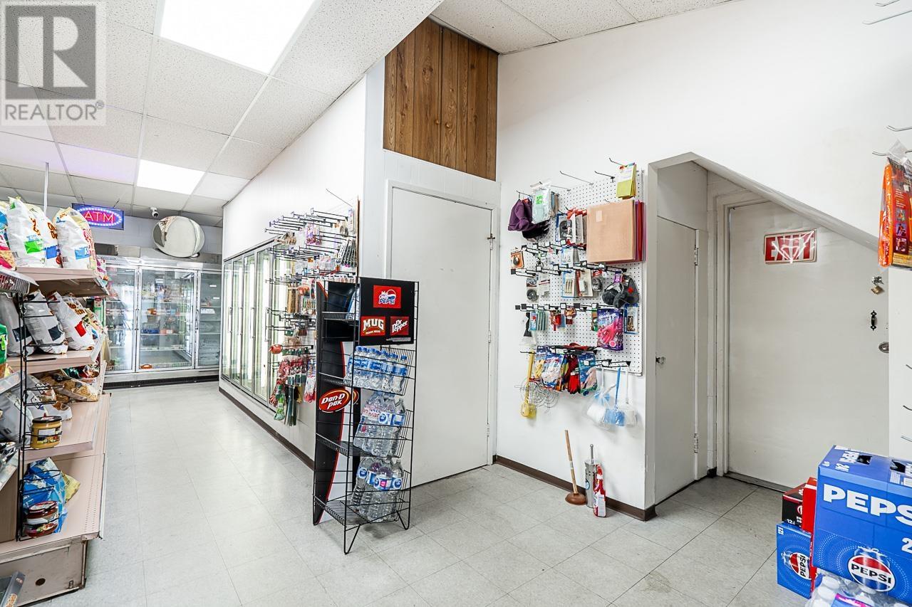 25559 Dewdney Trunk Road Property Photo 15