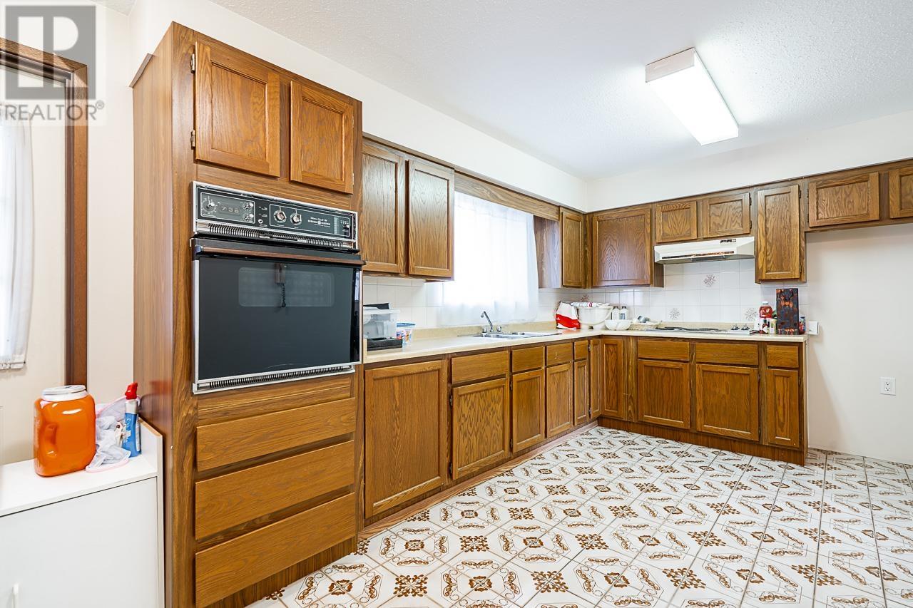 25559 Dewdney Trunk Road Property Photo 22