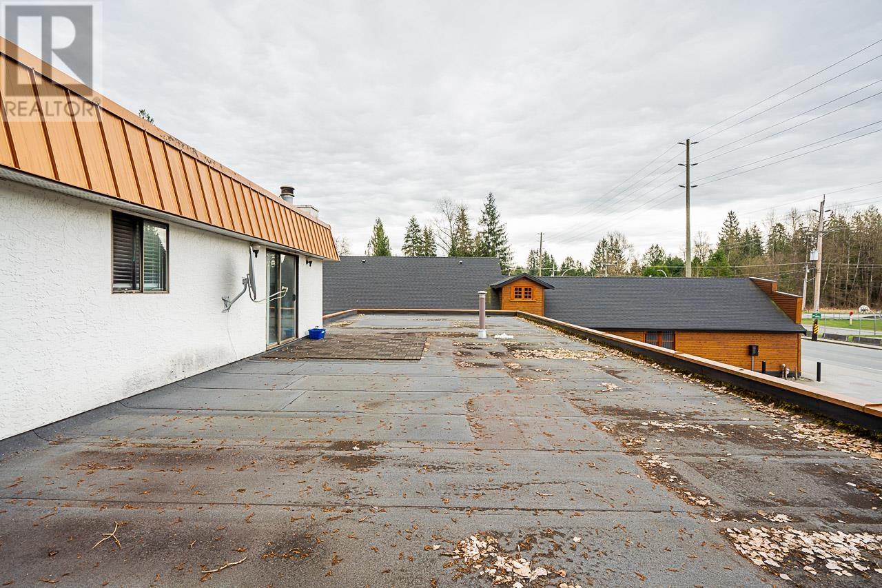 25559 Dewdney Trunk Road Property Photo 38