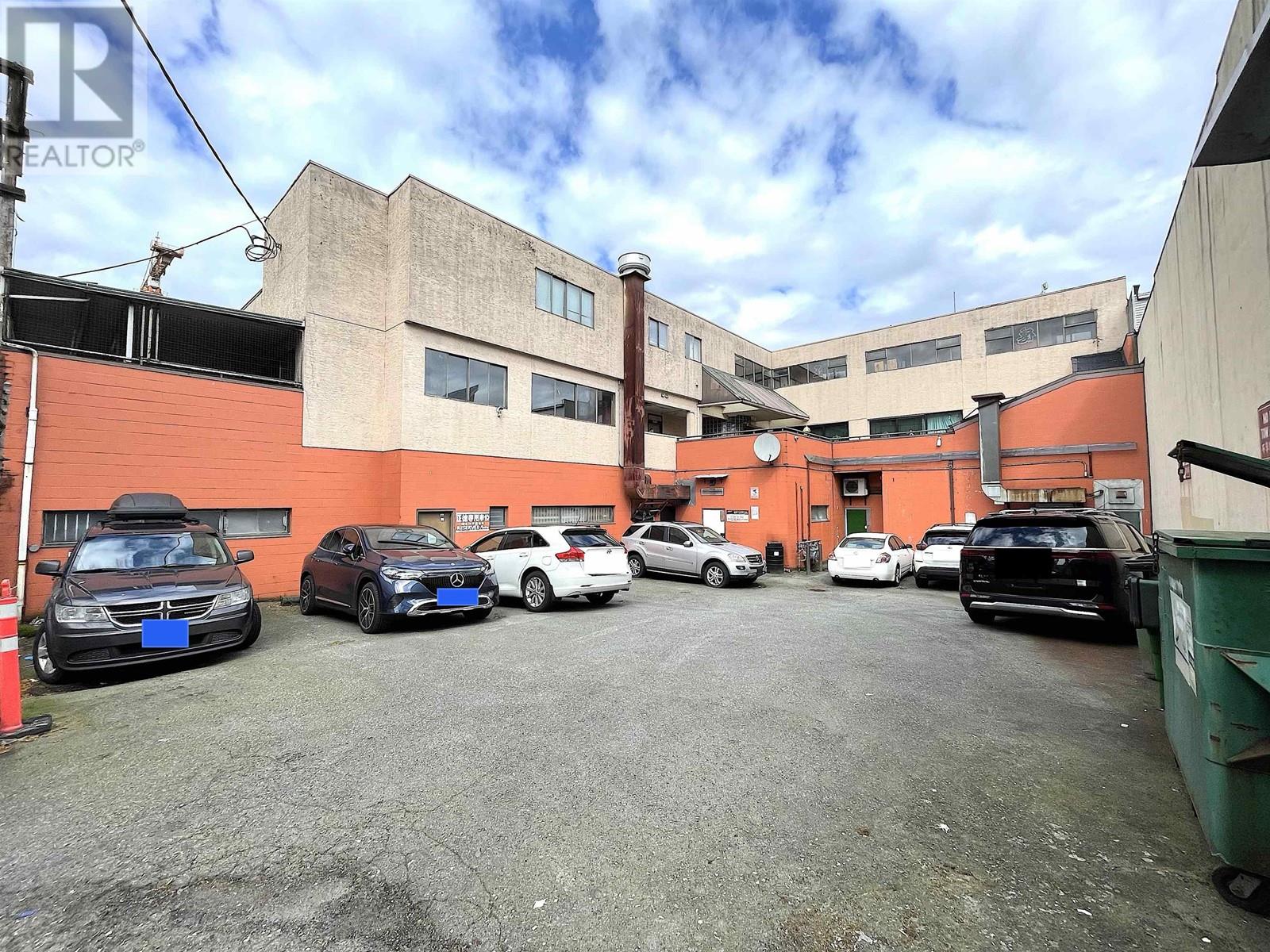 406 E Hastings Street Property Photo 4