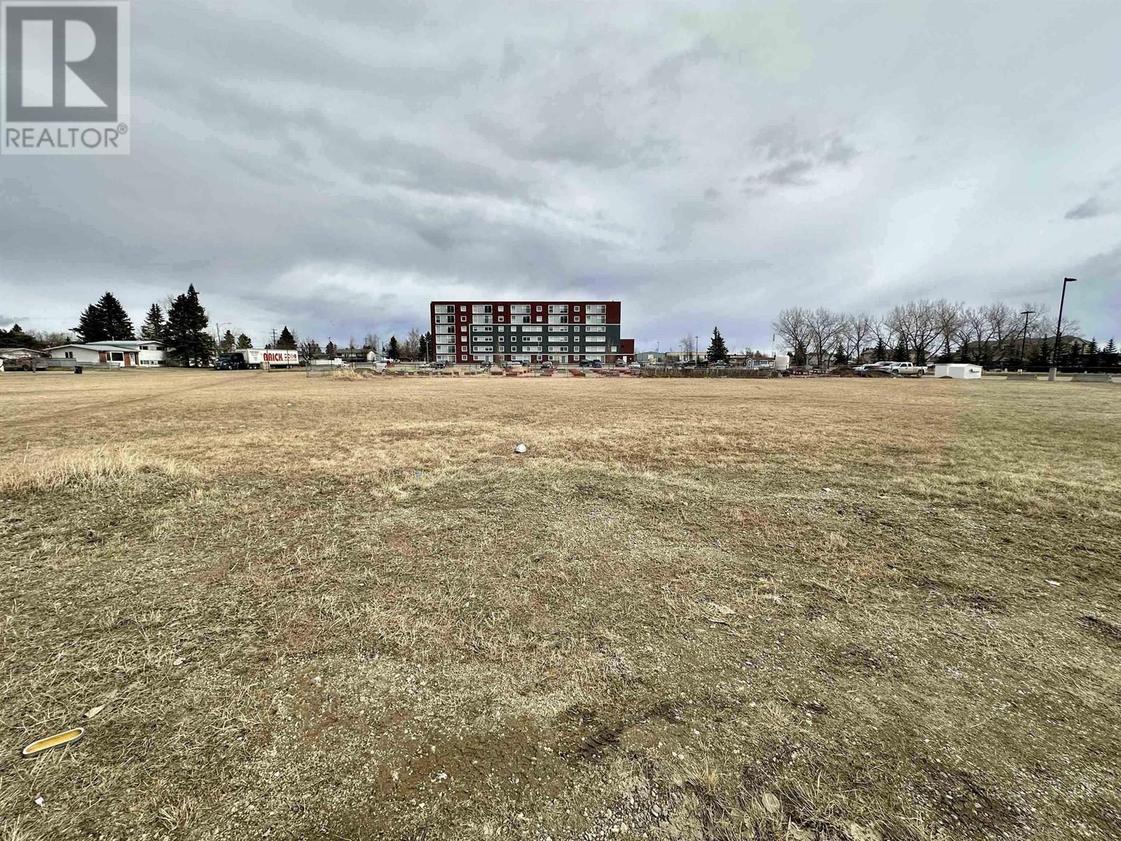 9504 100th Avenue Property Photo 7