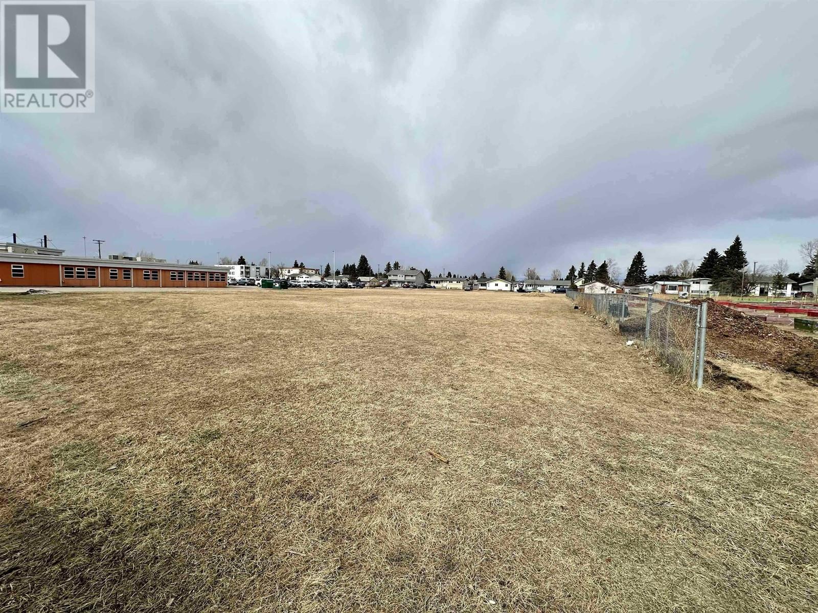 9504 100th Avenue Property Photo 10