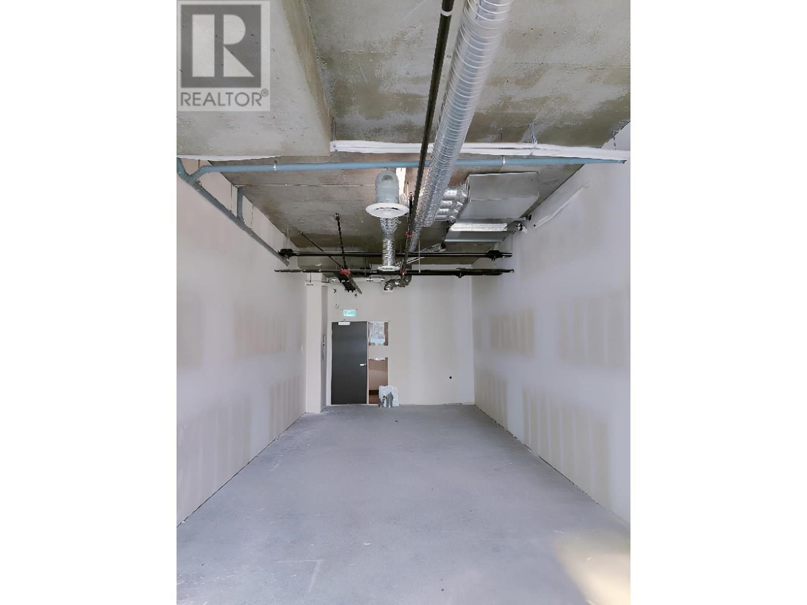 629 6378 Silver Avenue Property Photo 3