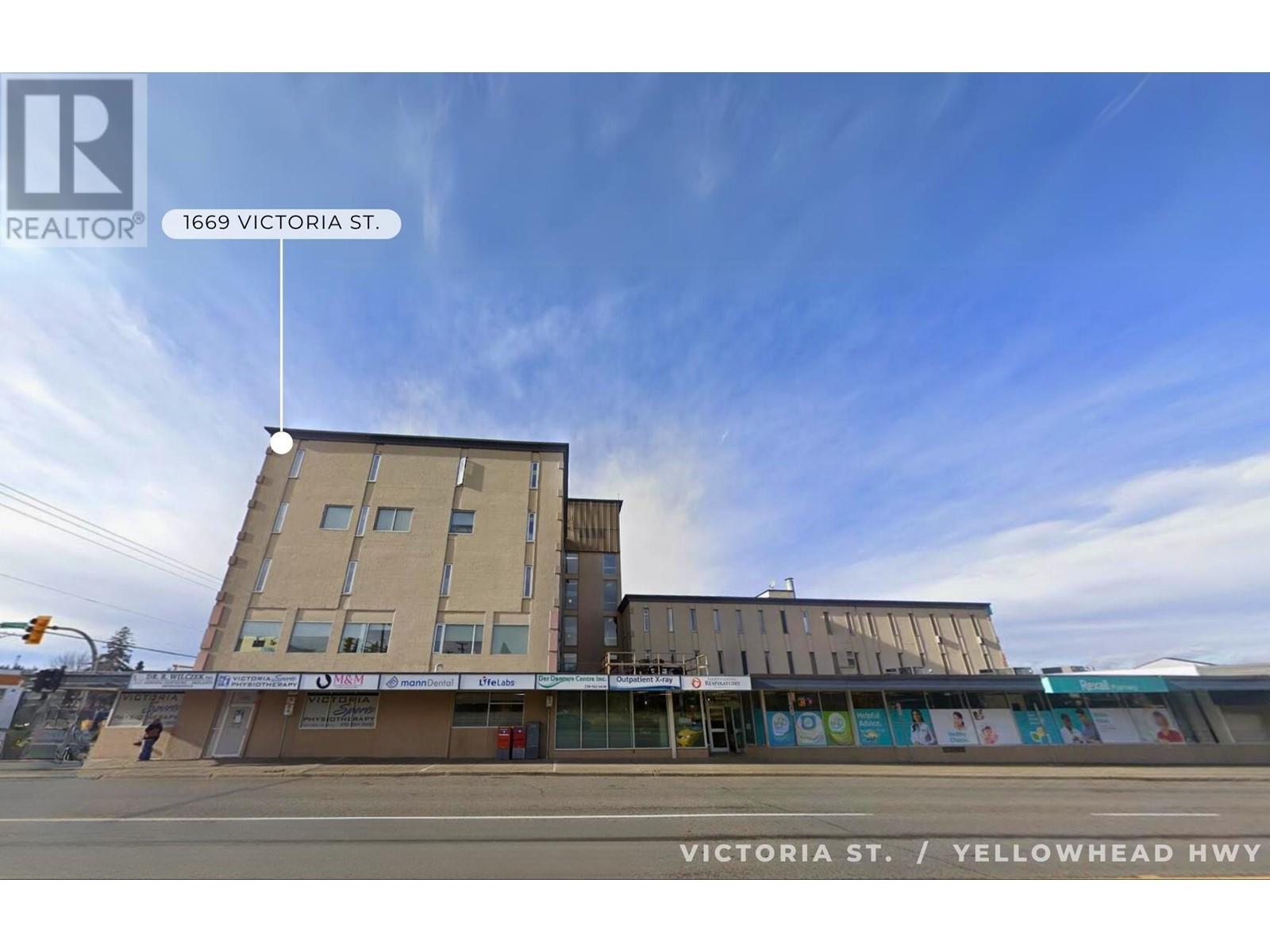 1669 Victoria Street Property Photo 3