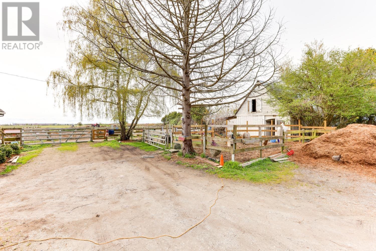 2975 53rd Street Property Photo 40