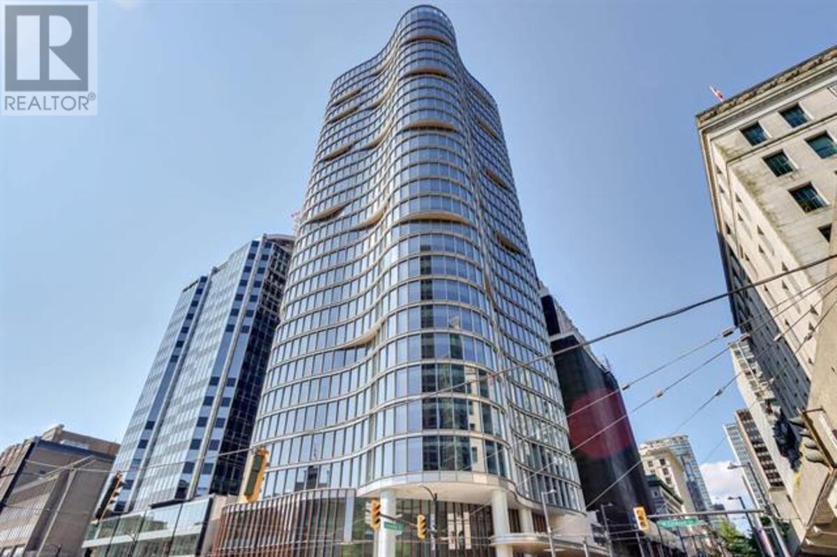 1110 320 Granville Street Property Photo 3