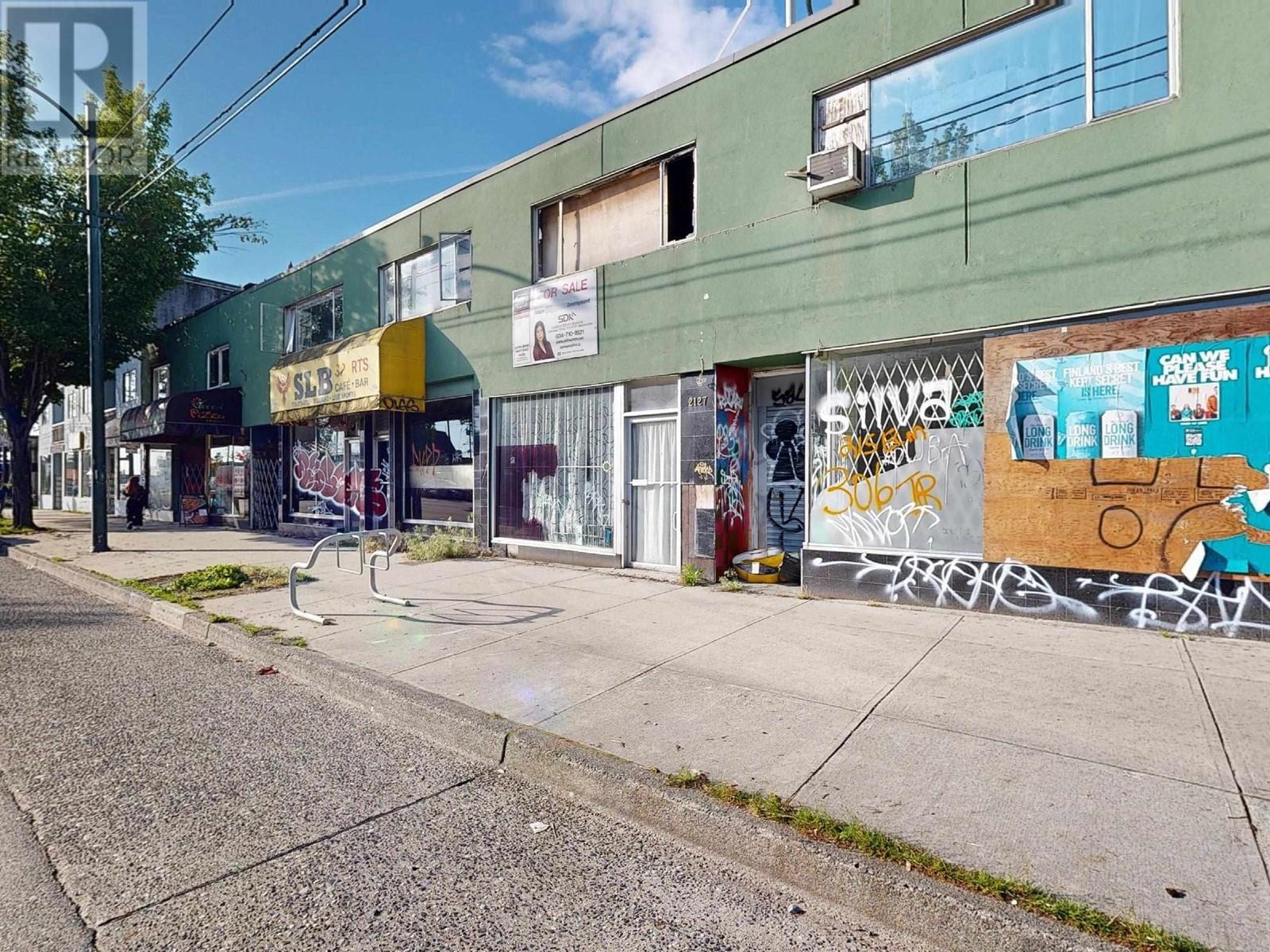 2117 2121 Kingsway Property Photo 18