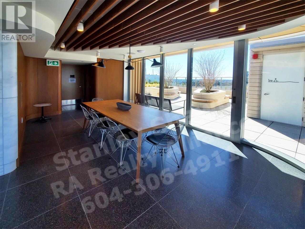 650 320 Granville Street Property Photo 24