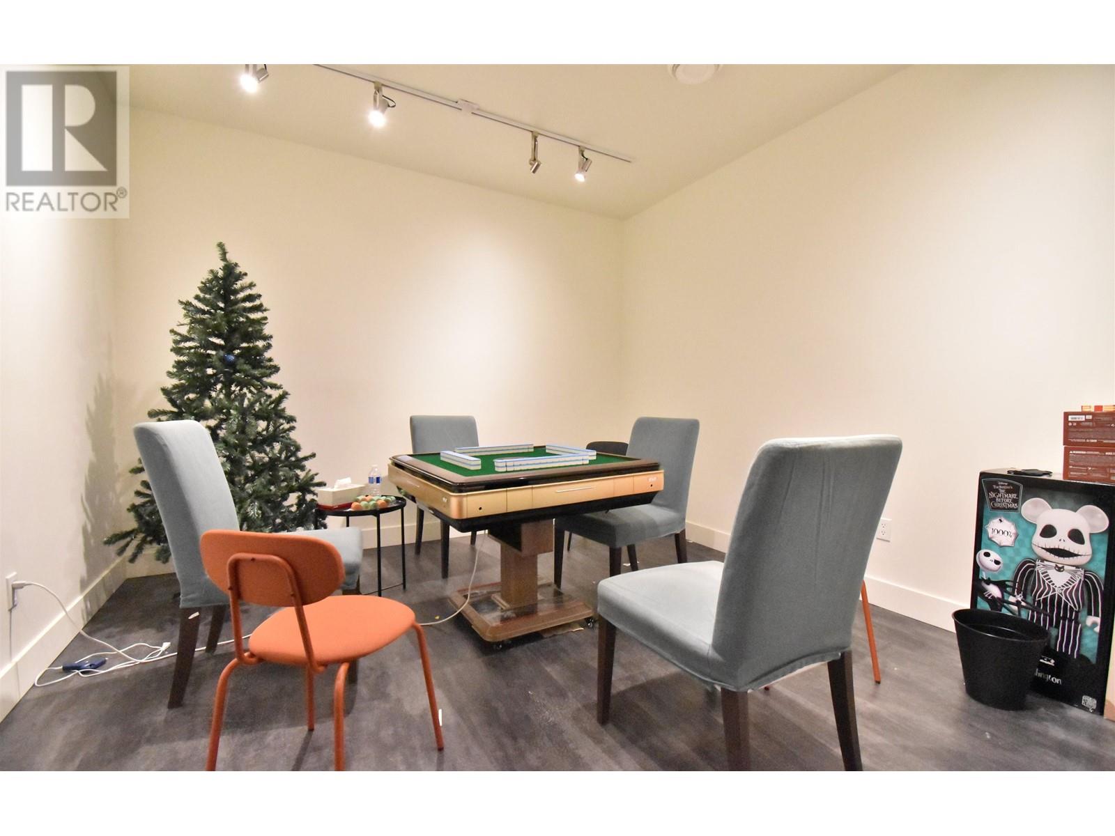 130 4731 Garden City Road Property Photo 4