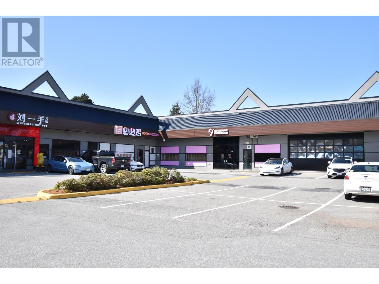 130 4731 Garden City Road Property Photo 11