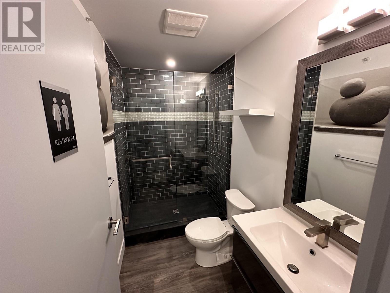 17 38936 Queens Way Property Photo 17