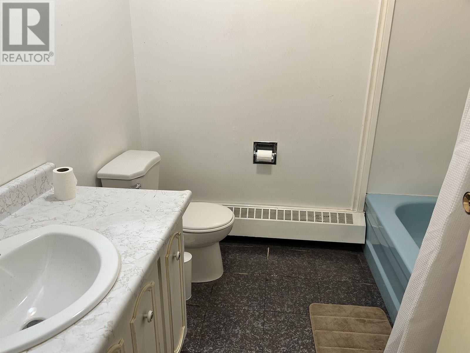 10321 Gething Street Property Photo 22