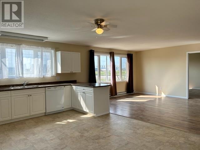 2710 Alaska Highway Property Photo 10