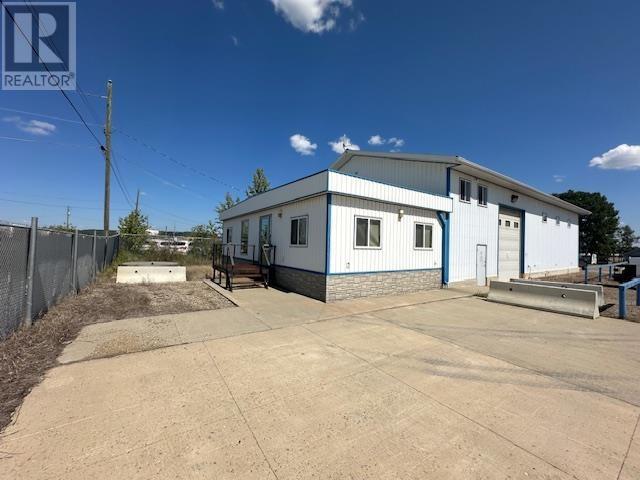 10187 Alder Road Property Photo 4