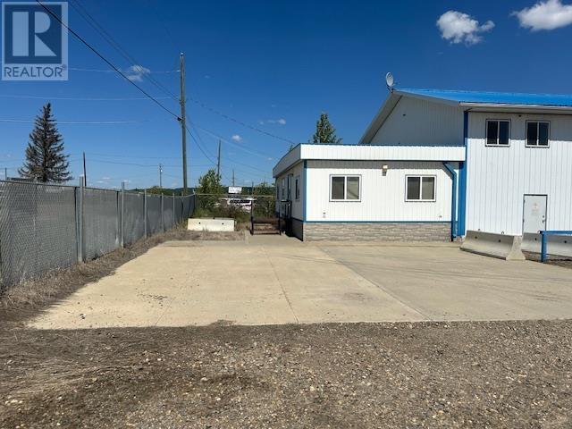 10187 Alder Road Property Photo 5