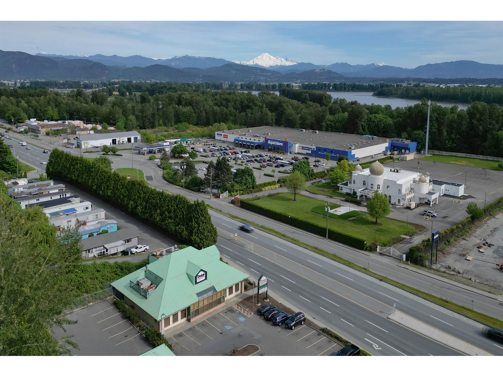 32081 Lougheed Highway Property Photo 23