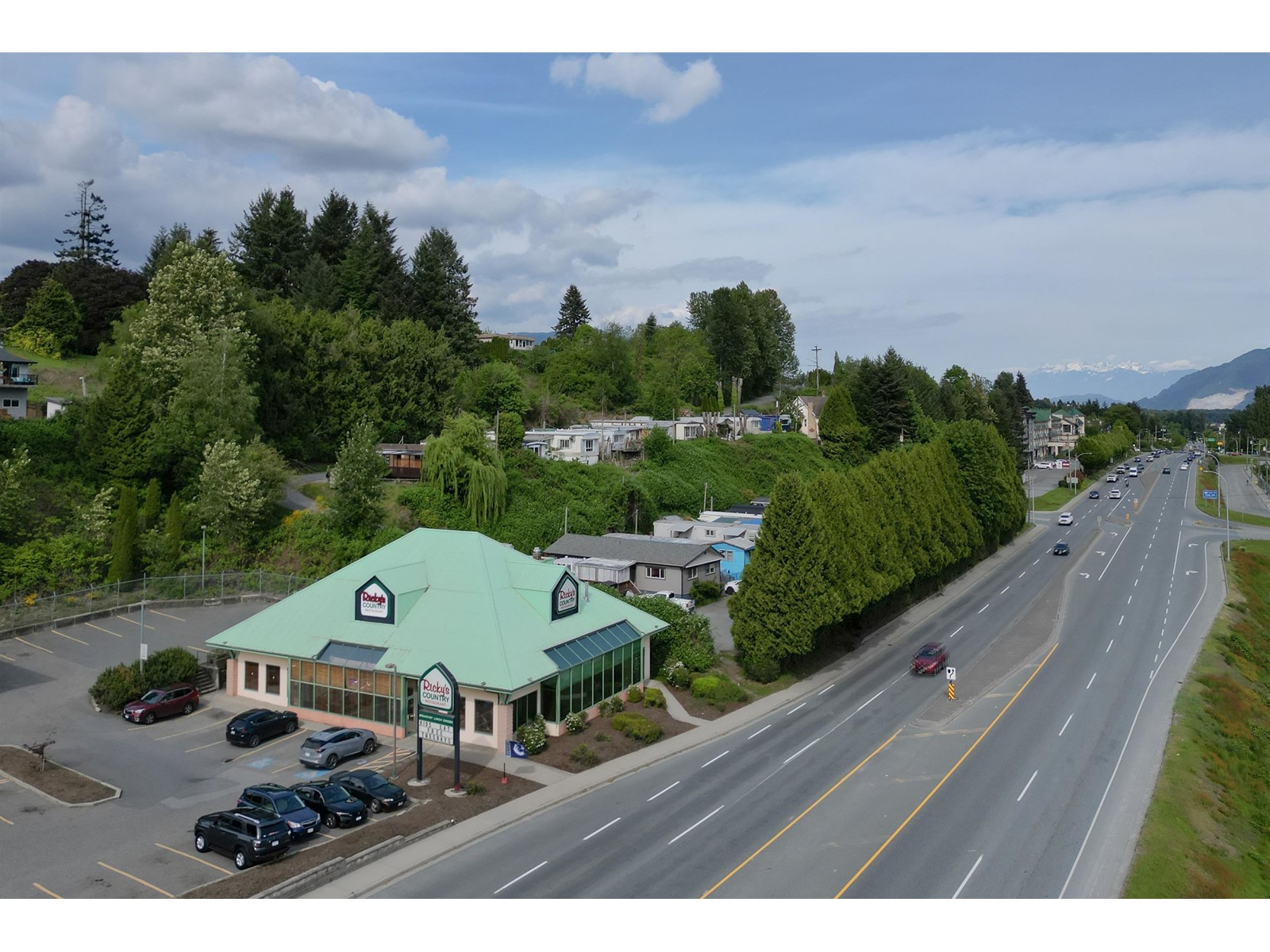 32081 Lougheed Highway Property Photo 29