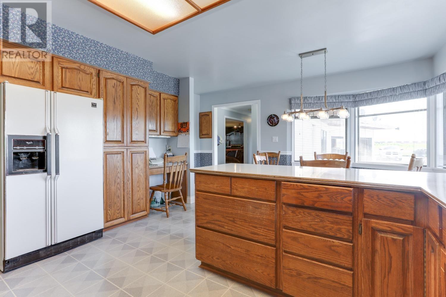 4774 104 Street Property Photo 10