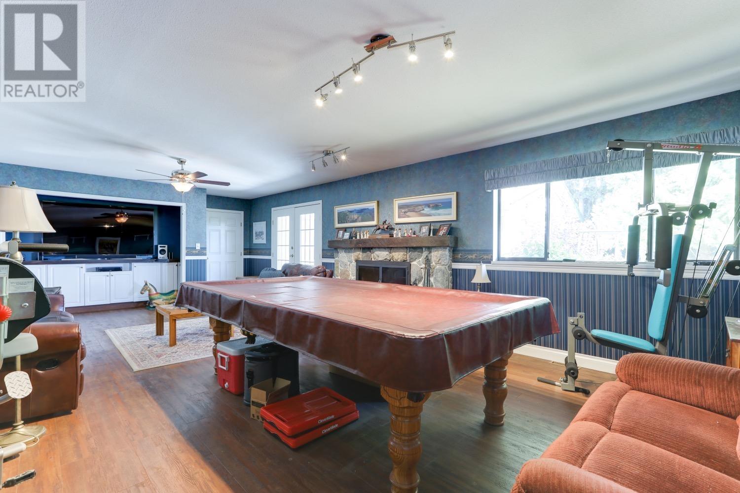 4774 104 Street Property Photo 15