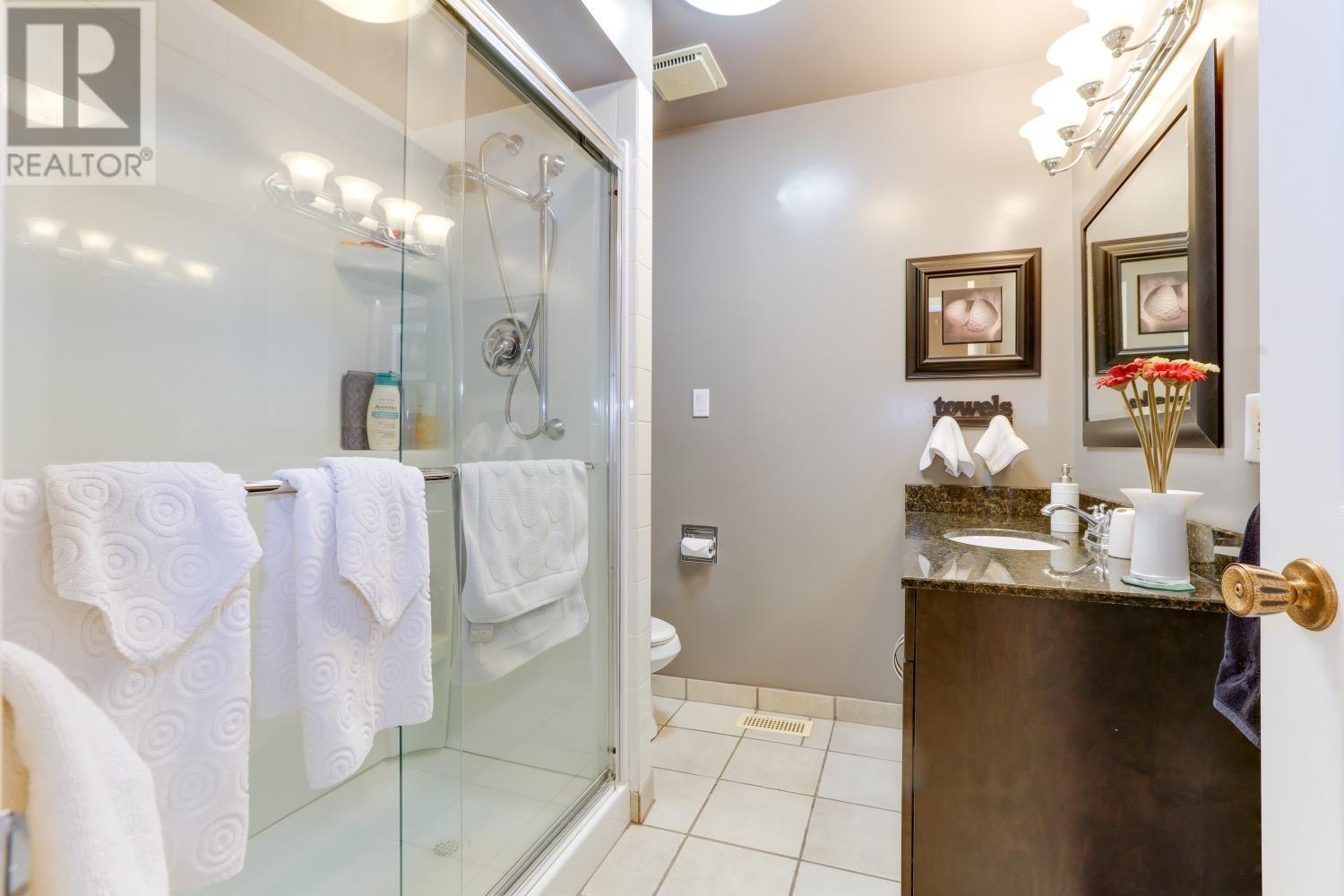 4774 104 Street Property Photo 24