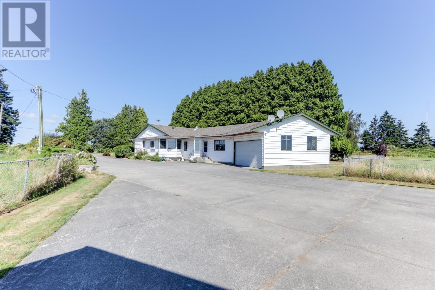4774 104 Street Property Photo 29