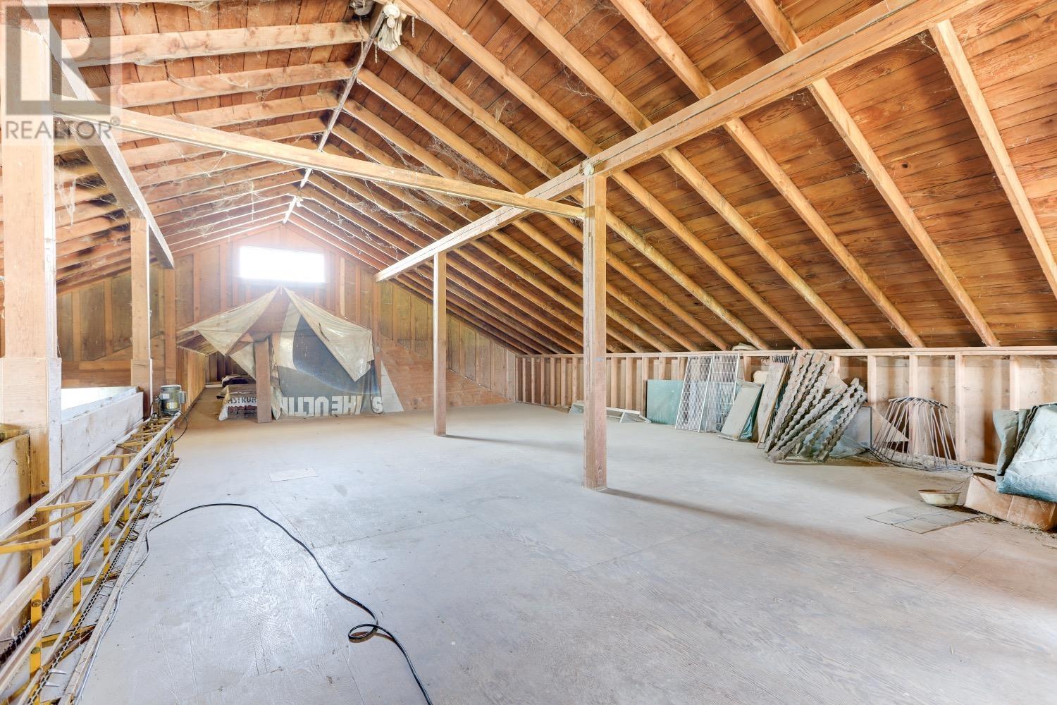 4774 104 Street Property Photo 35