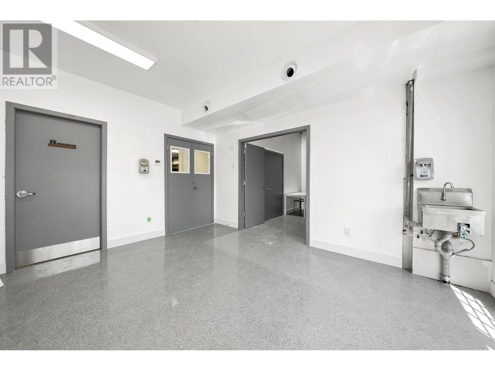 123 13982 Cambie Road Property Photo 9