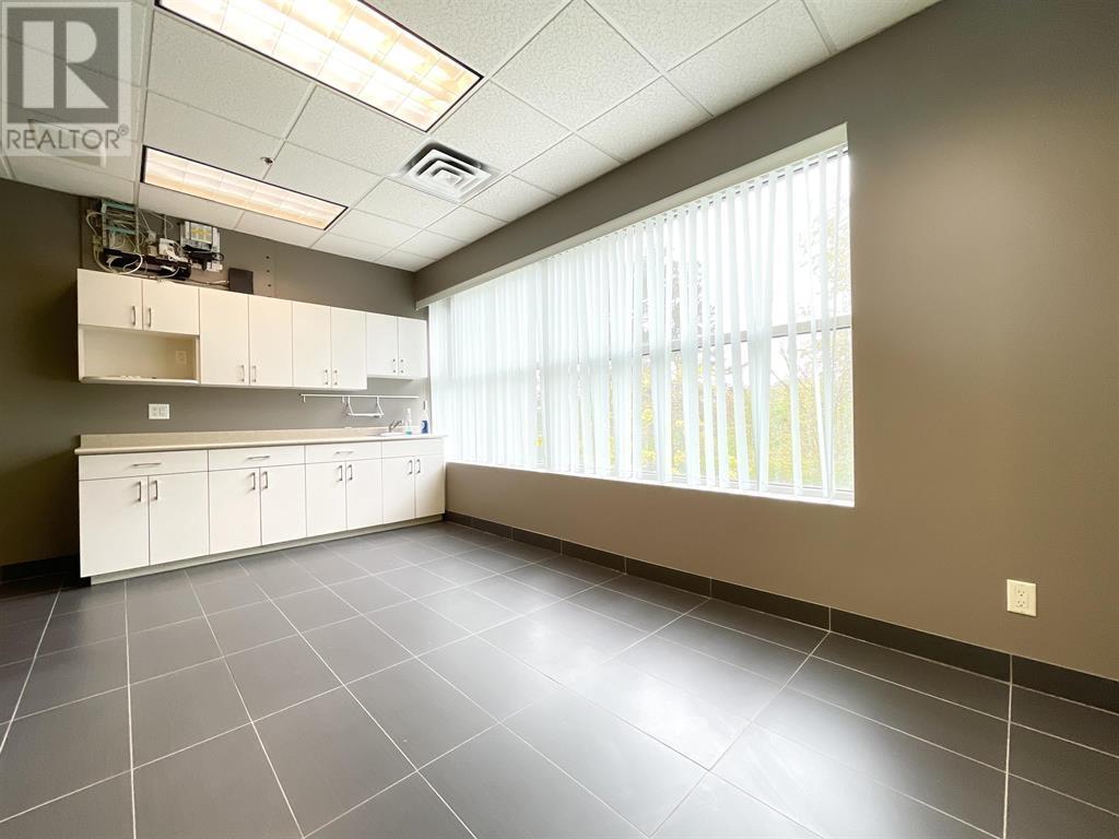 241 8680 Cambie Road Property Photo 10