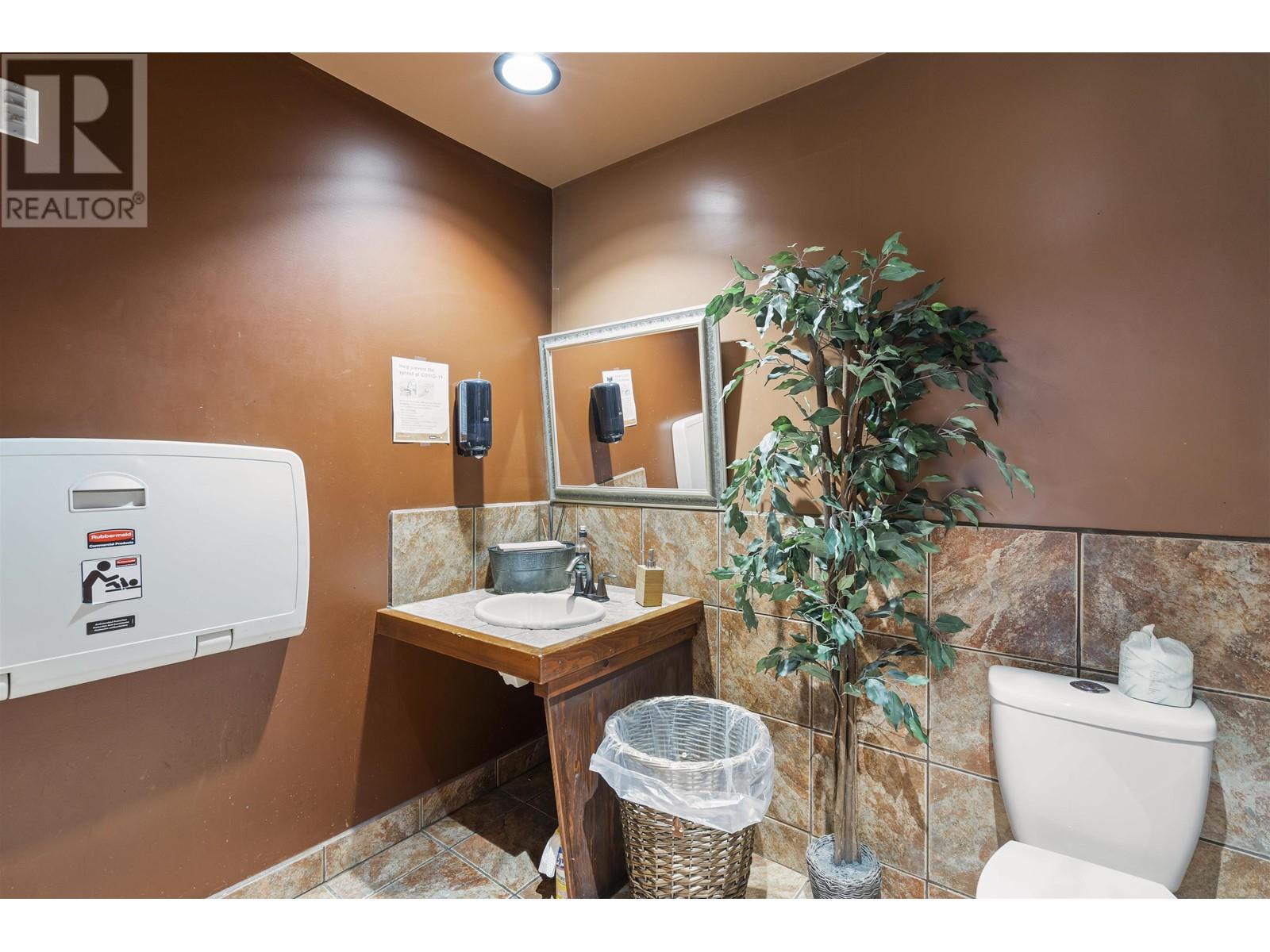 1157 5th Avenue Property Photo 13
