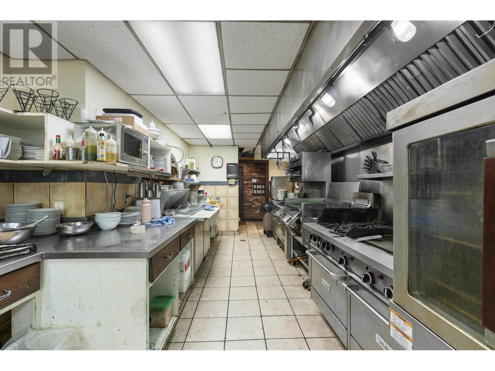 1157 5th Avenue Property Photo 15