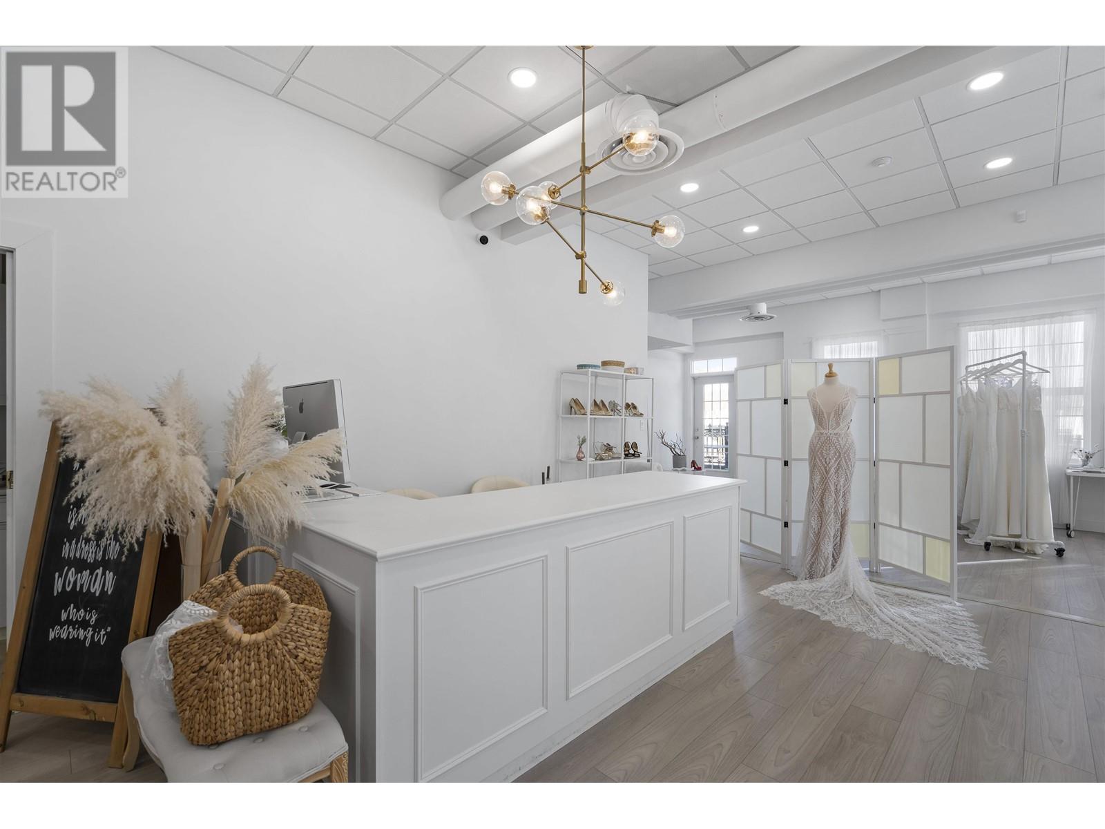 1157 5th Avenue Property Photo 19