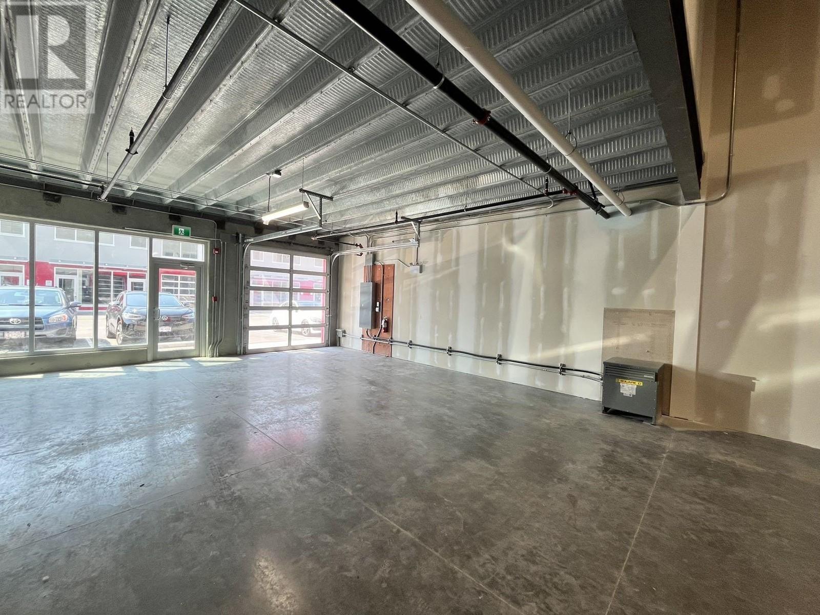 180 12122 Horseshoe Way Property Photo 6