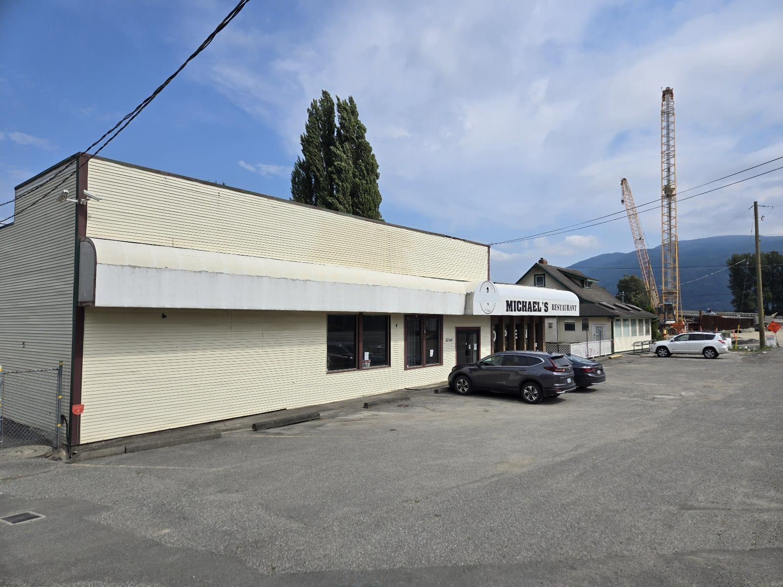 1 37165 Lougheed Highway Property Photo 3