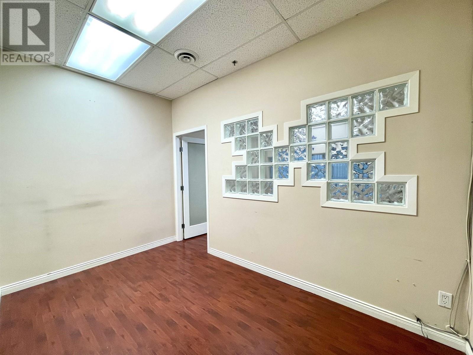 211 515 W Pender Street Property Photo 4