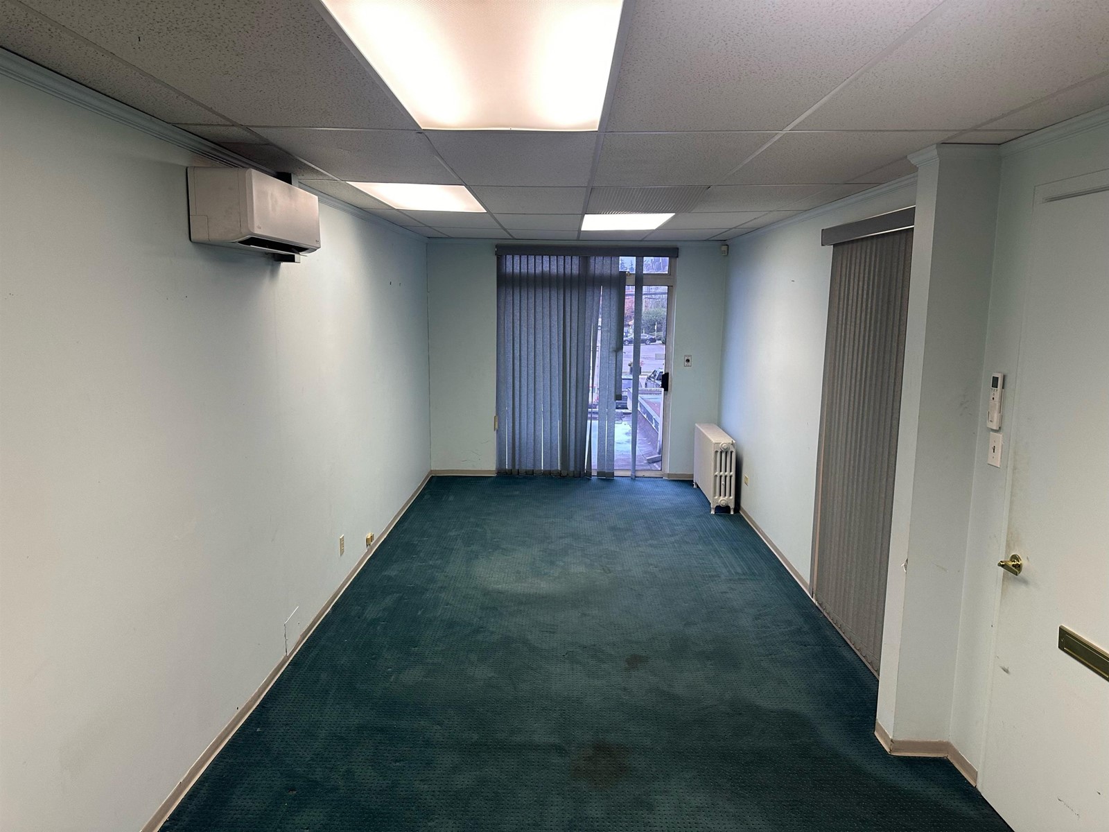 202 5752 176th Street Property Photo 11