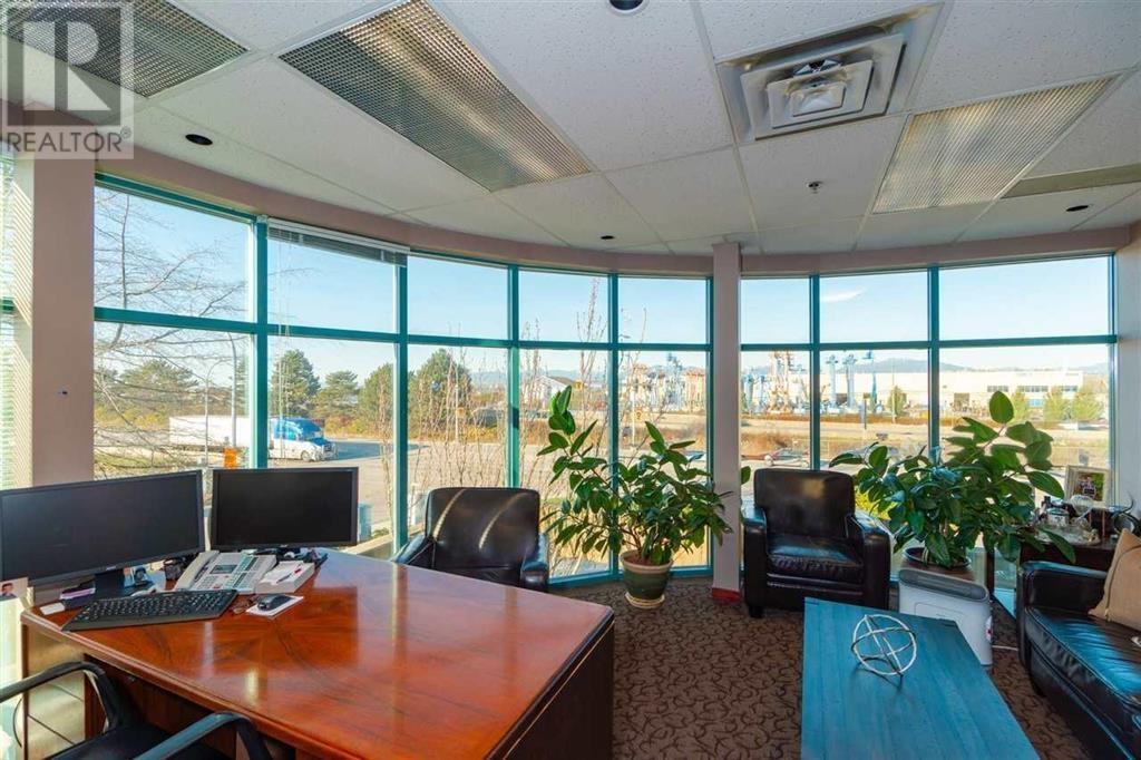 1203 20800 Westminster Highway Property Photo 3