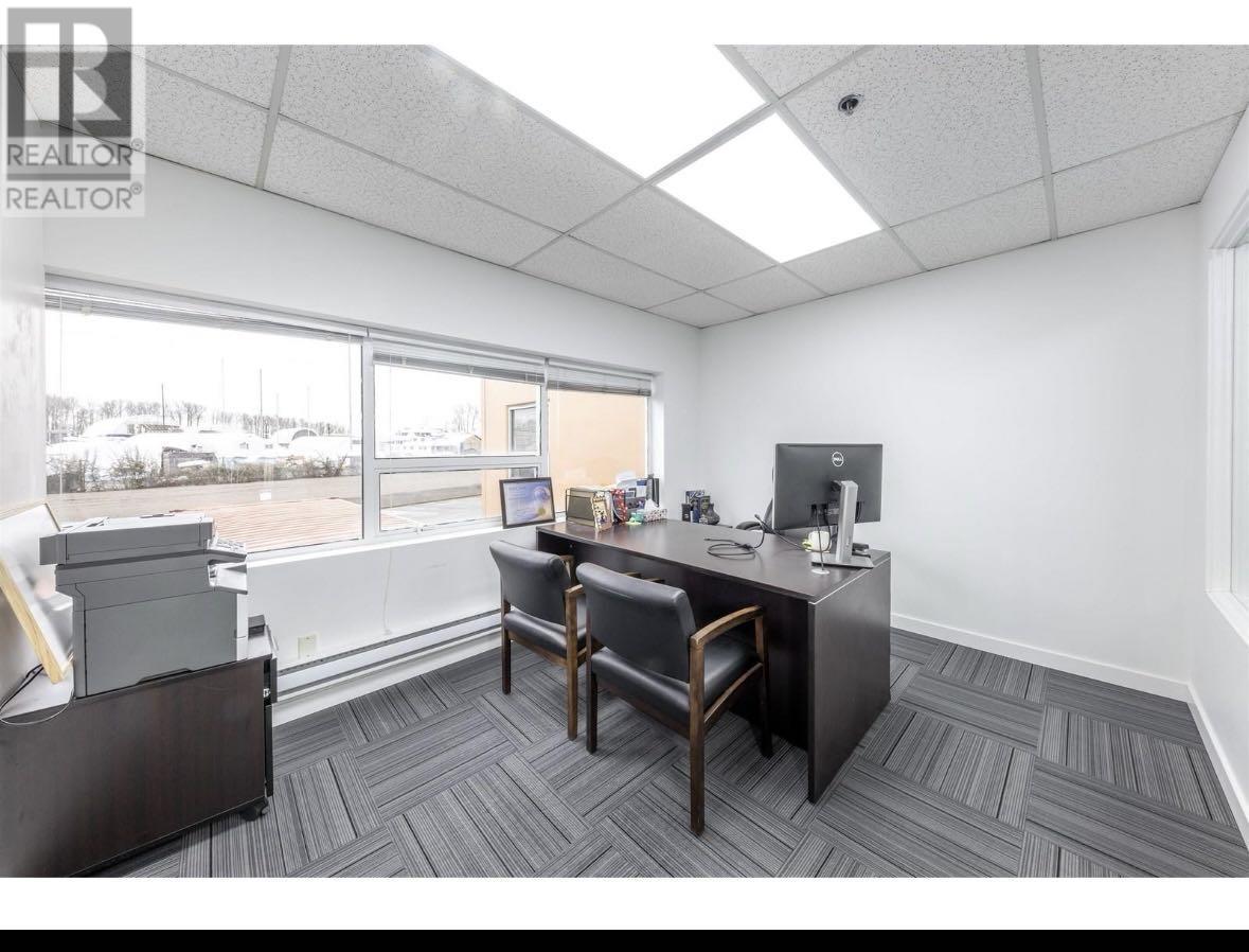 115 6753 Graybar Road Property Photo 13