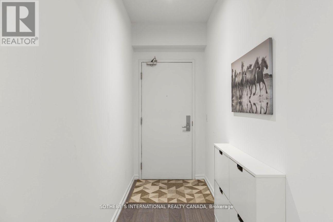 3007 - 8 Charlotte Street Property Photo 2