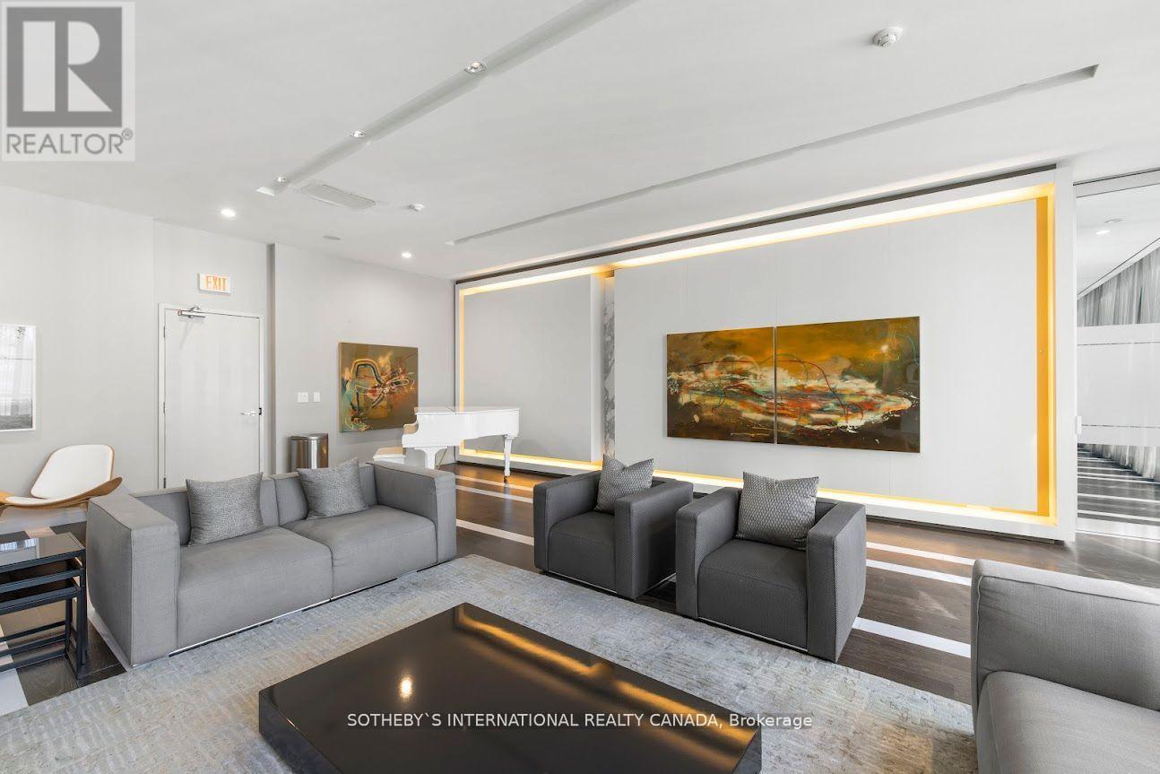 3007 - 8 Charlotte Street Property Photo 18